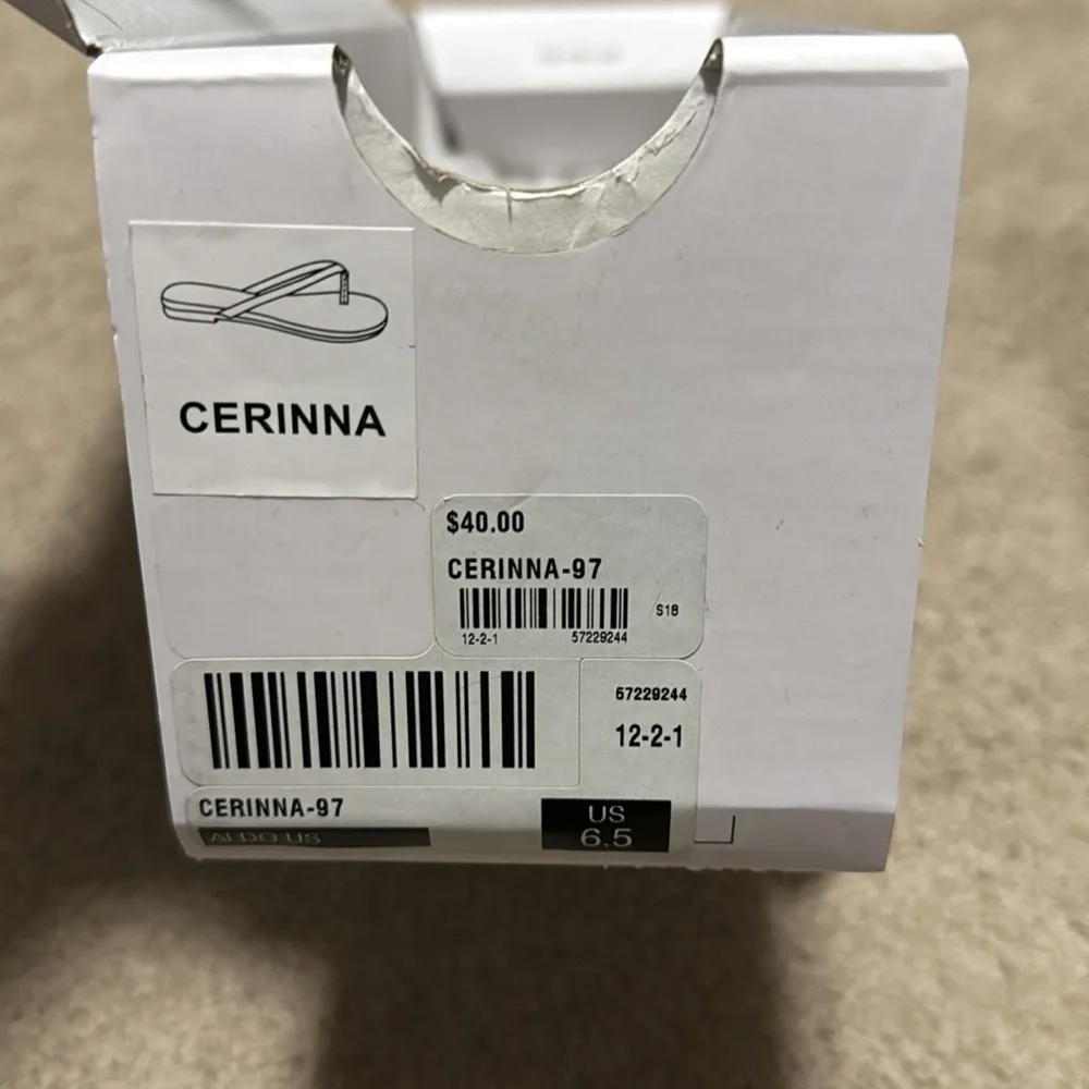 ALDO Women's Black Sandals NEW - Picture 2 of 2